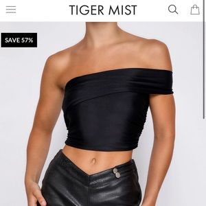 Tigermist top NWT